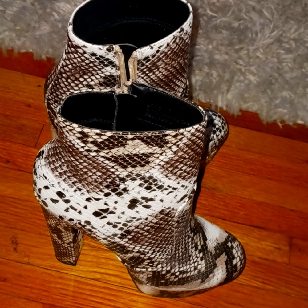 FASHION NOVA SNAKE PRINT